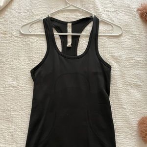 Lulu lemon Tank